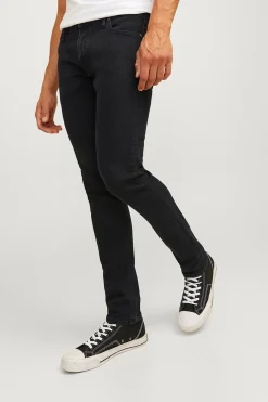Jeans slim fit cl&aacute;sico