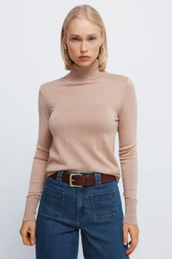 Jersey cuello alto botones pu&ntilde;os