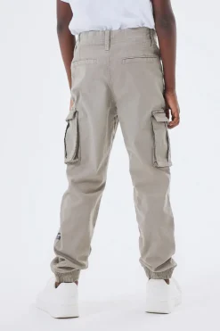 Pantal&oacute;n cargo