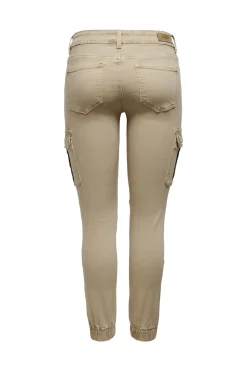 Pantal&oacute;n cargo slim fit