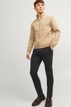 Pantal&oacute;n chino slim fit