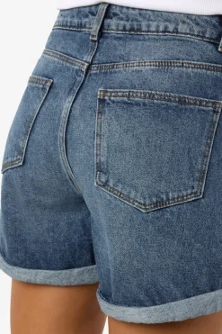 Pantal&oacute;n corto vaquero