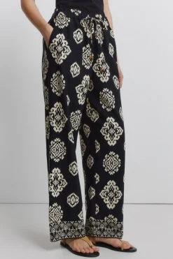 Pantal&oacute;n lino estampado