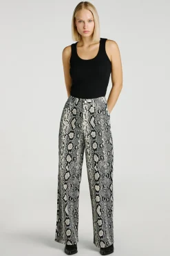 Pantal&oacute;n loose fit corderoy