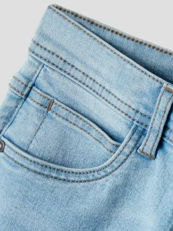 Pantal&oacute;n vaquero