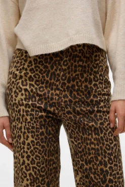 Pantal&oacute;n vaquero animal print