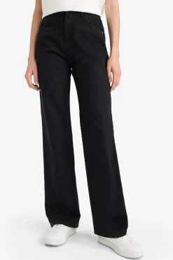 Pantal&oacute;n vaquero de talle alto