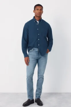 Pantal&oacute;n vaquero ligero slim fit