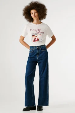 Pantal&oacute;n vaquero recto tiro ultra alto