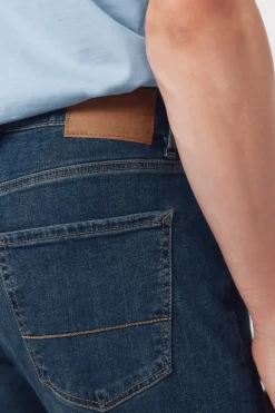 Pantal&oacute;n vaquero regular fit