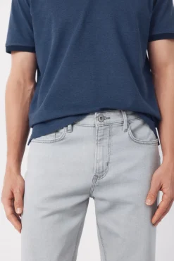 Pantal&oacute;n vaquero regular fit