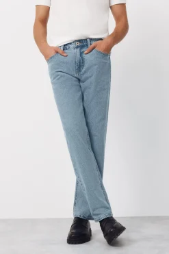 Pantal&oacute;n vaquero straight fit