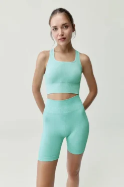 Pantalones cortos deportivos Eris azul claro