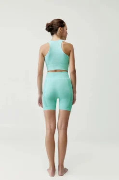Pantalones cortos deportivos Eris azul claro