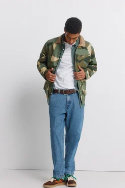 Parka camuflaje cuello contraste