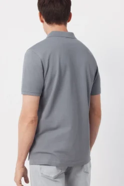 Polo b&aacute;sico piqu&eacute;