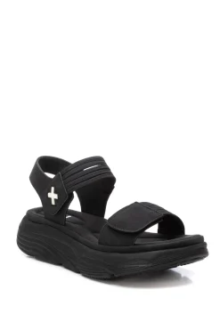 Sandalia tiras el&aacute;sticas velcro