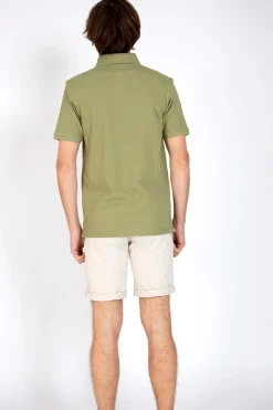 Short b&aacute;sico con cinco bolsillos