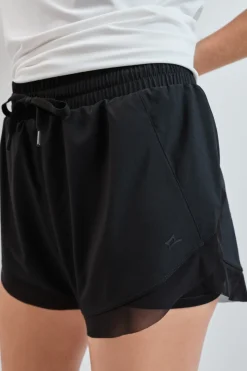 Short ultra ligero malla negro