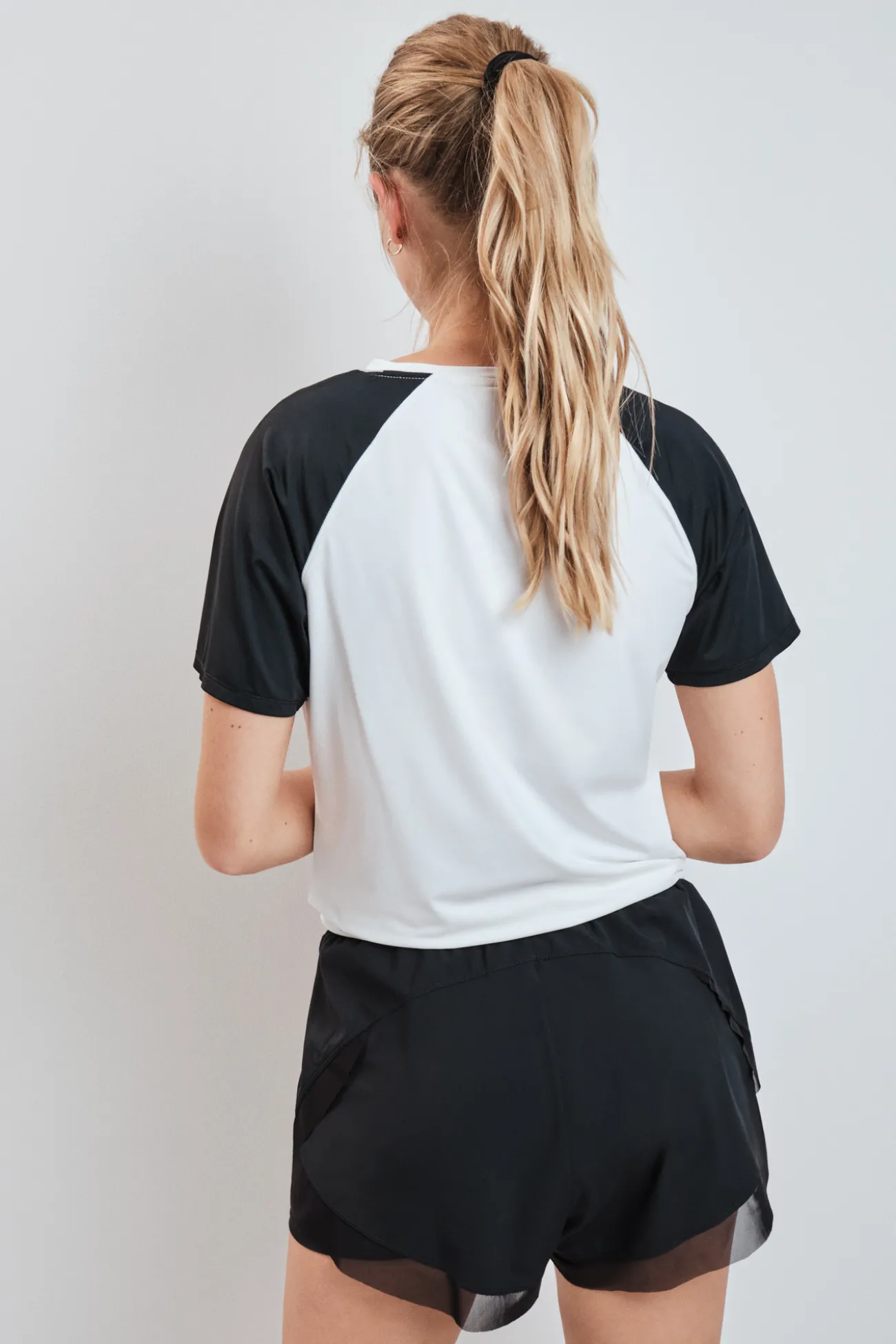Short ultra ligero malla negro