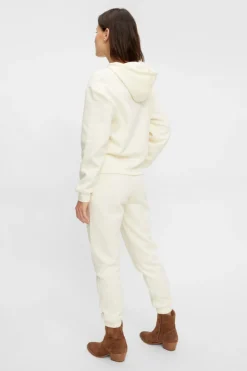 Sudadera b&aacute;sica capucha