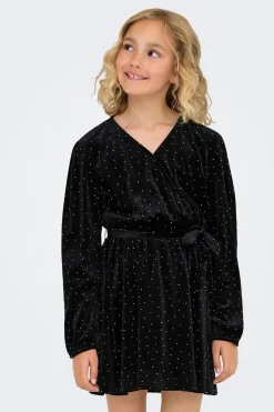 Vestido corto con brillantes