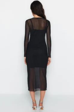 Vestido midi ajustado