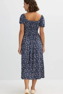 Vestido midi con abertura