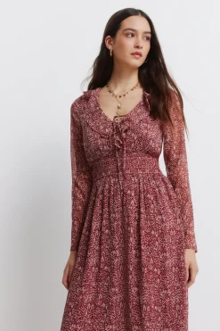 Vestido midi escote volante estampado