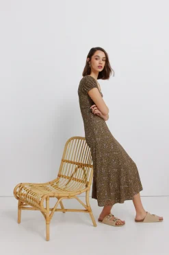 Vestido midi estampado cenefas