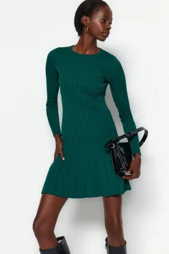 Vestido plisado mini