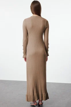 Vestido volantes