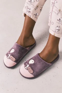 Zapatillas casa Snoopy moradas