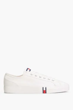 Zapatillas con bandera