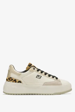 Zapatillas Court con estampado de leopardo