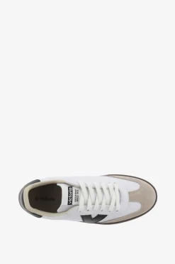 Zapatillas de efecto piel