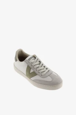 Zapatillas de efecto piel