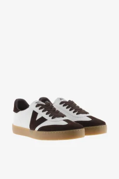Zapatillas de efecto piel