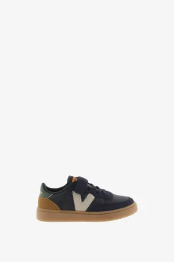 Zapatillas deportivas de ni&ntilde;os con piezas en contraste y cord&oacute;n el&aacute;stico